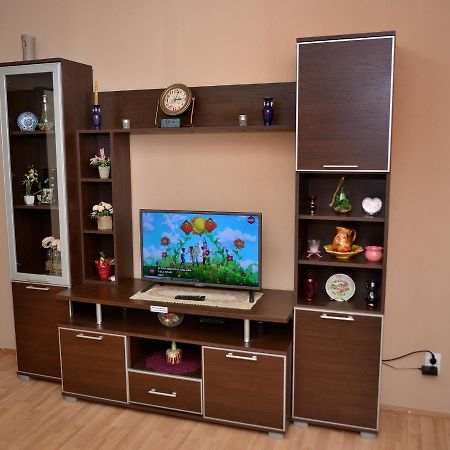 Apartman Ana Becej Екстер'єр фото