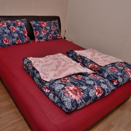 Apartman Ana Becej Екстер'єр фото