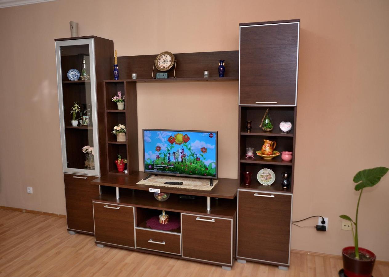 Apartman Ana Becej Екстер'єр фото