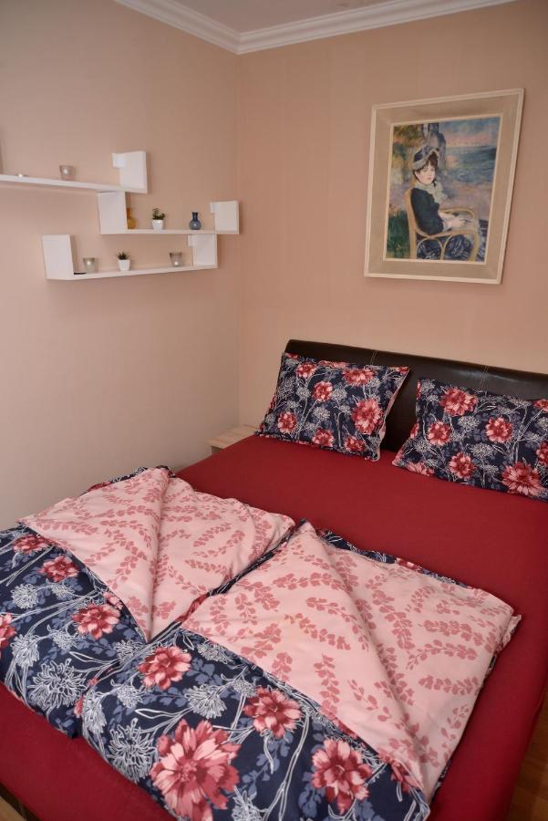 Apartman Ana Becej Екстер'єр фото