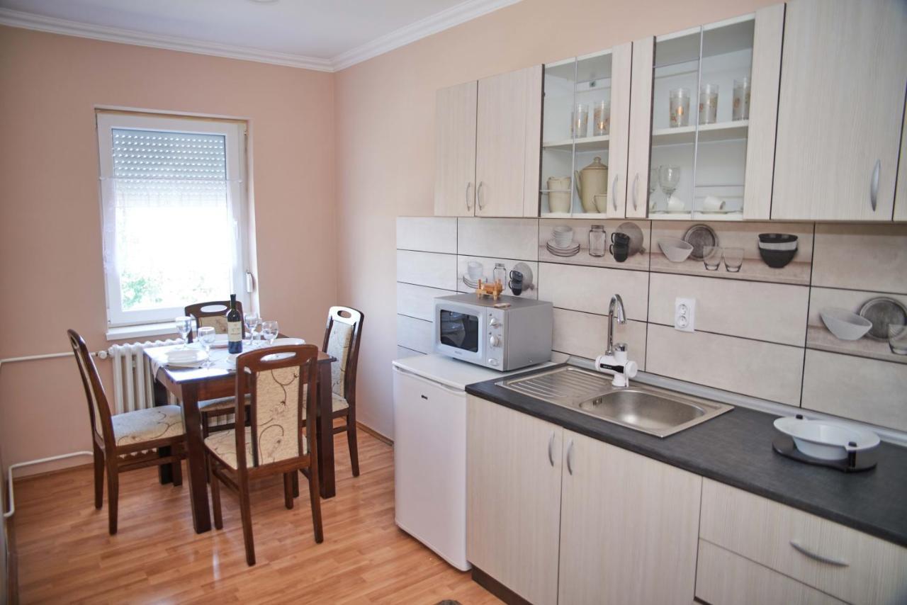 Apartman Ana Becej Екстер'єр фото