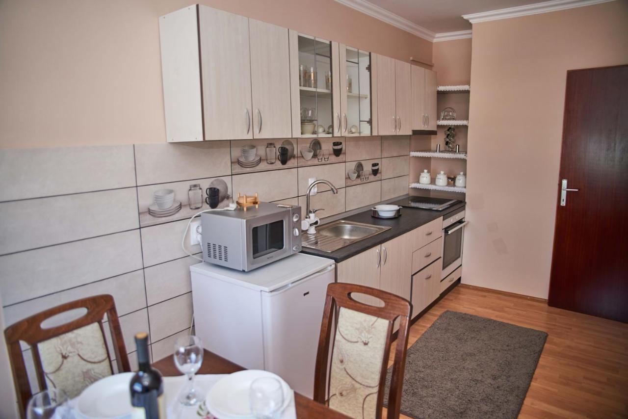 Apartman Ana Becej Екстер'єр фото